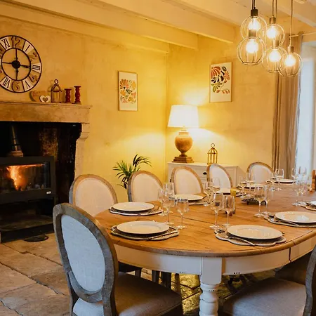 Des Mottes Holiday home Saint-Jean-de-Beugne